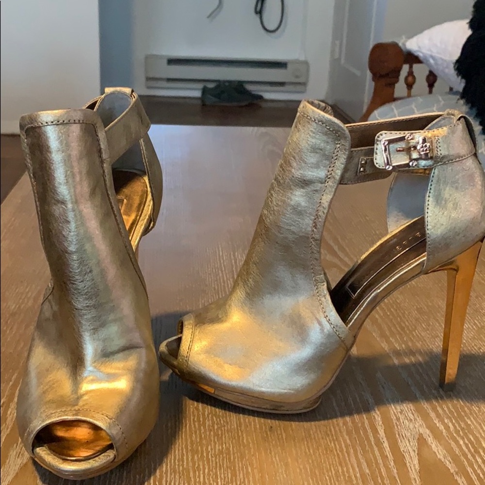 BCBG Heels